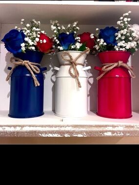 Patriotic jars with flowers